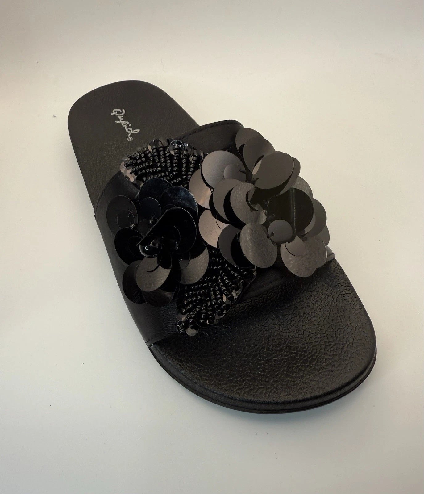 Qupid Women's Fashion Satin Black Flower Slides Sandals Flip Flops Sz 8 New!
