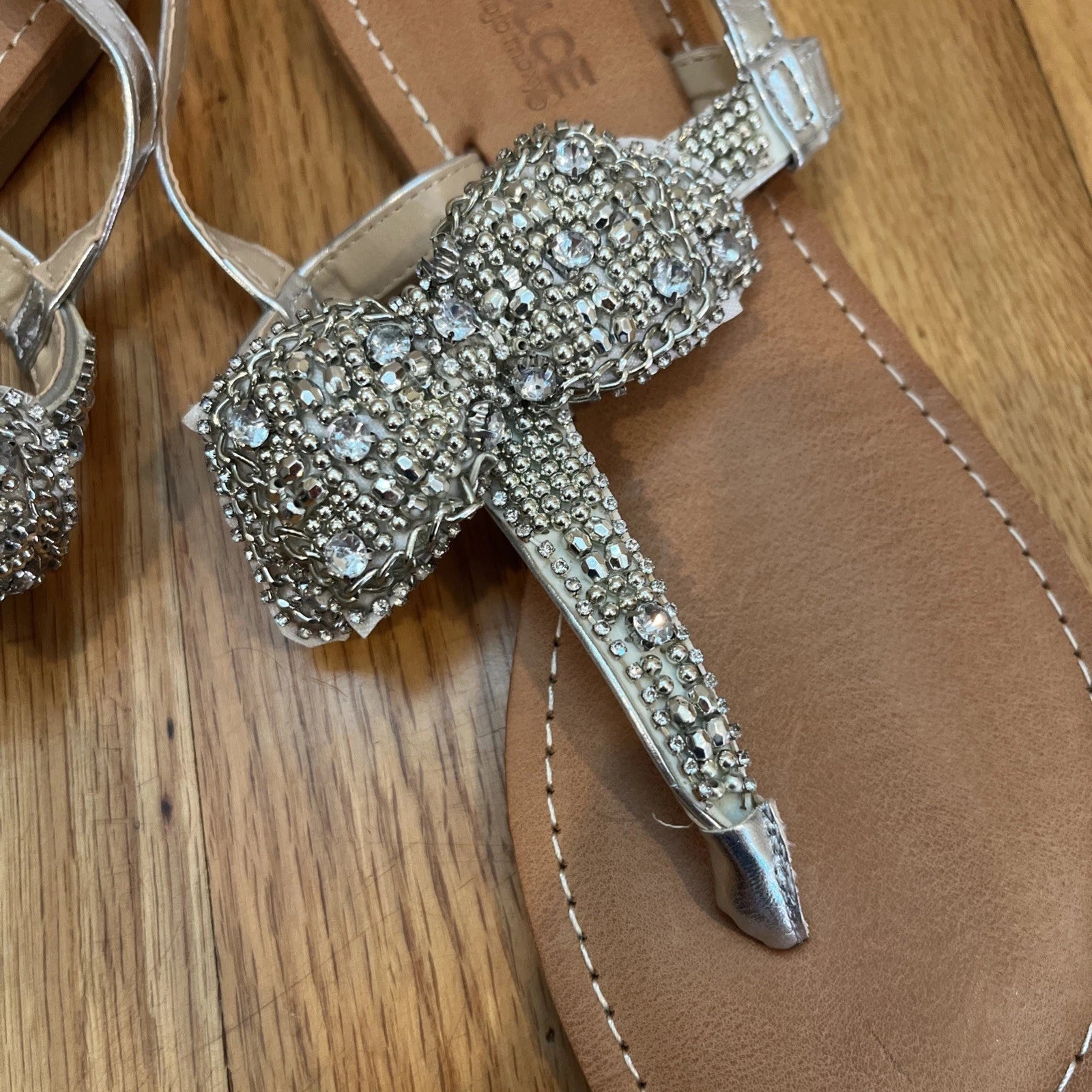 Silver Big Bow Women’s Sandals Size 7.5 Women's Shoes Fashion
