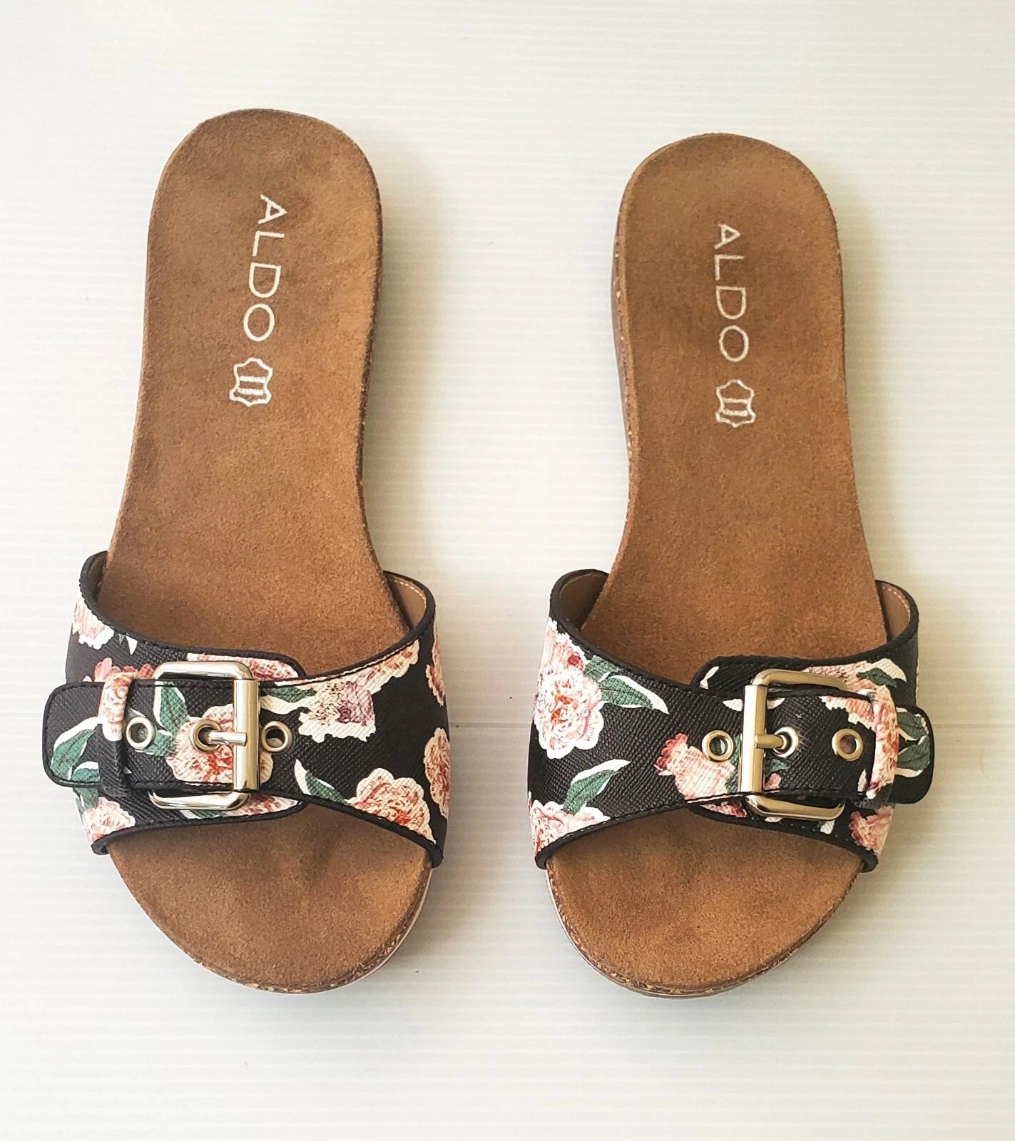 New Womens Aldo shoes Size 7 style sandals Aloha-56 flower pattern slides