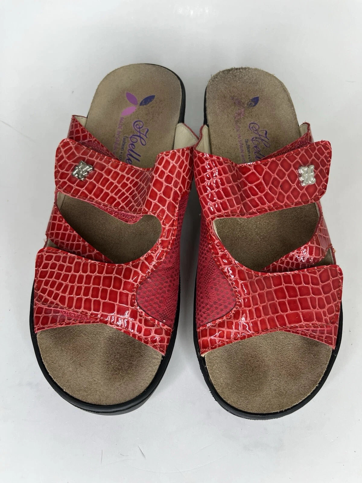 Helle Fashion Comfort Sandals Slides Wedge Heel Women Sz 38 US 7 Red Croc Spain