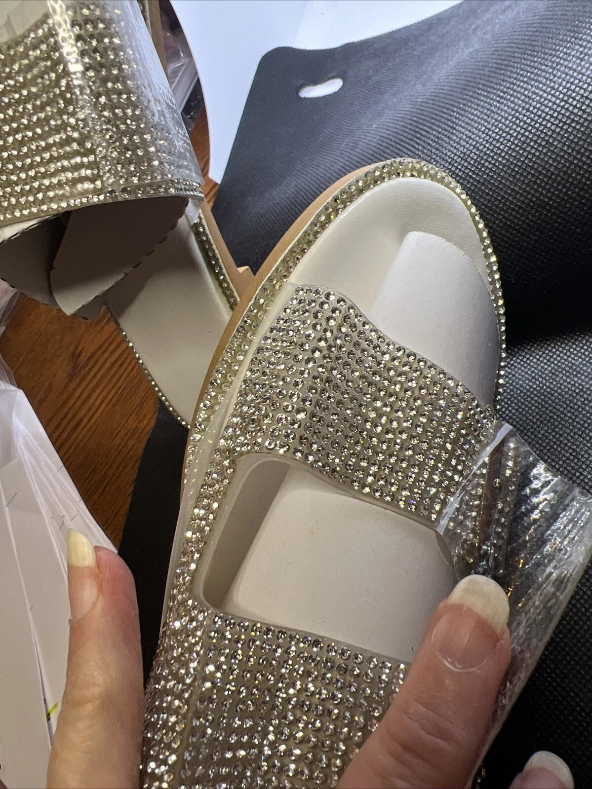 Ladies New Fashion, Rhinestone Sparkle Sandals Comfort Casual Flats Size 10