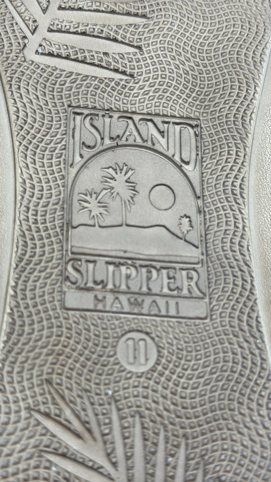 Island Slipper womens sandals black size 11 Hawaii.