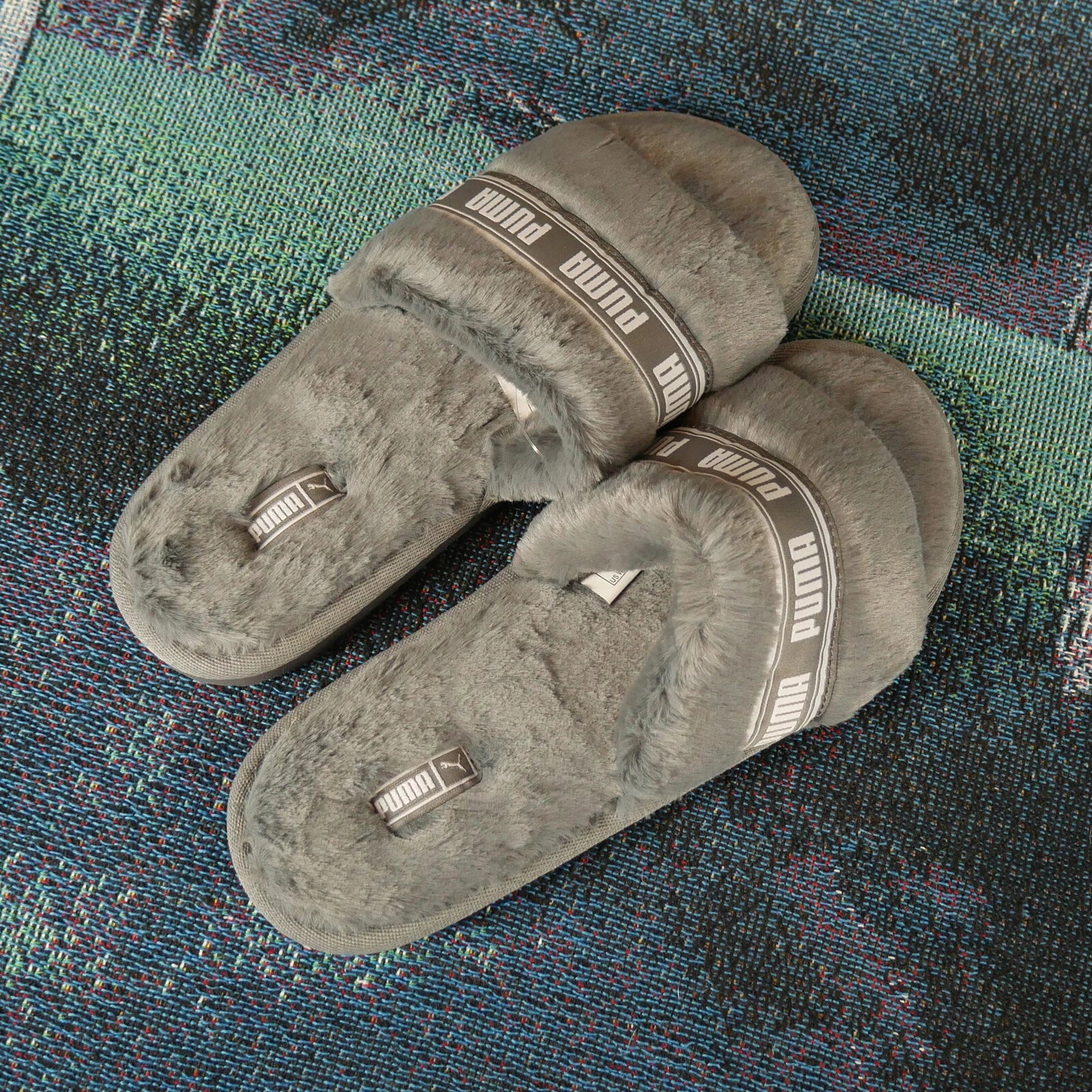 Women's Puma Fluff Faux Fur Flip Flops Gray Fashion Fenty