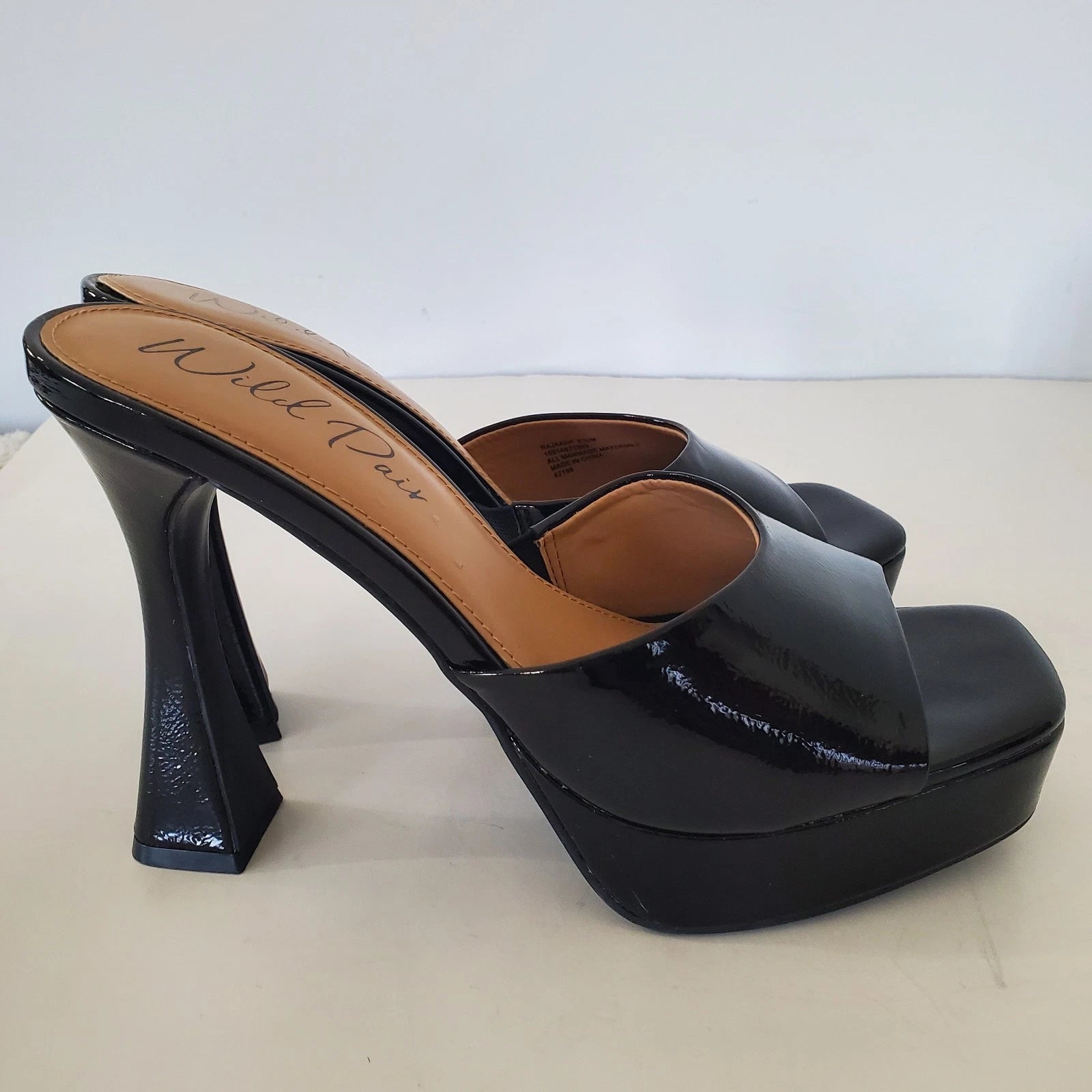 WILD PAIR 8.5 Rajaah 1" Platform 4 4/8" Flared Heel Slide Sandals Open Toe Sexy