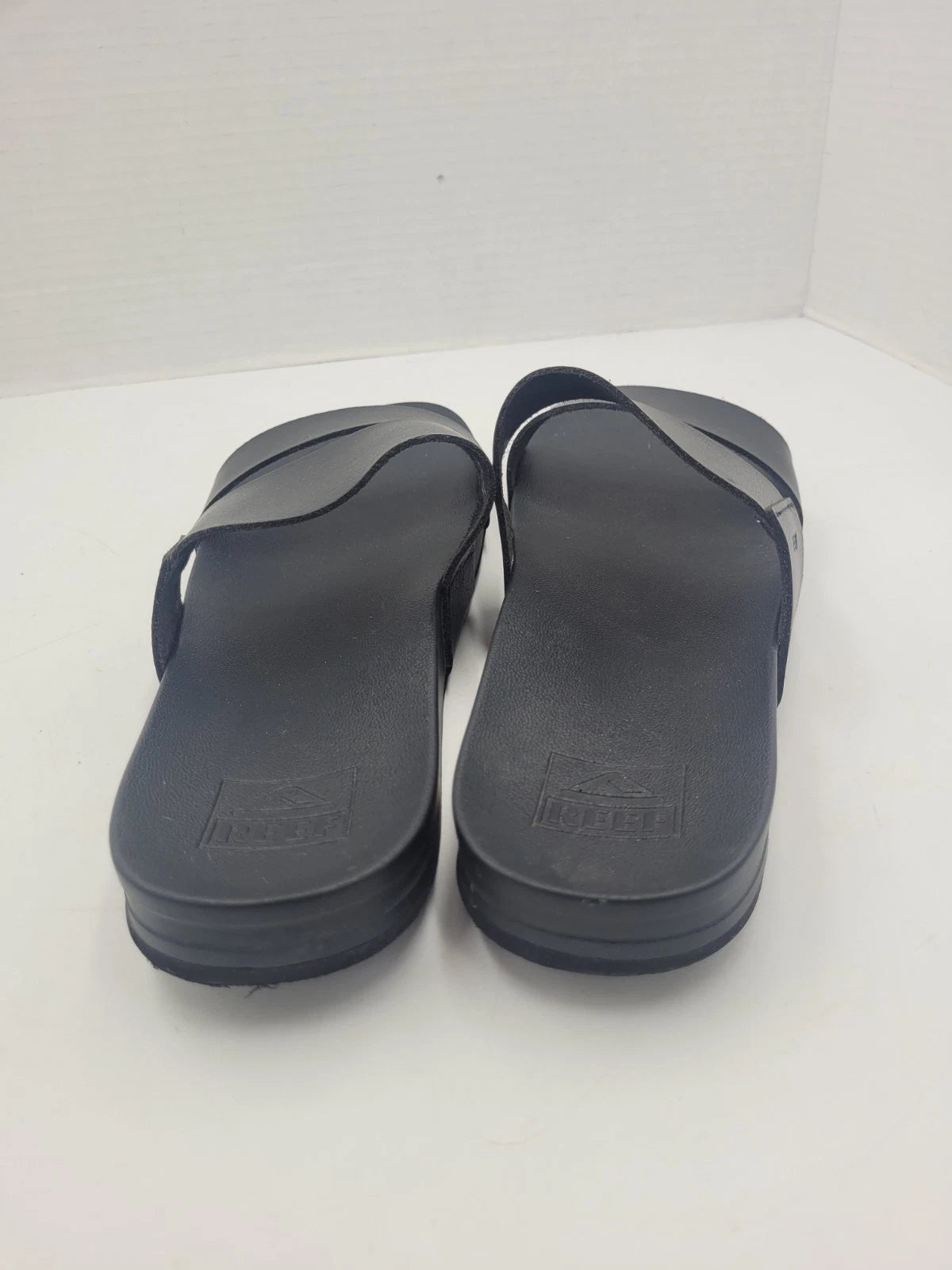 Reef Women's Cushion Vista Fashion Slide Sandal, Thick Strap Size 10