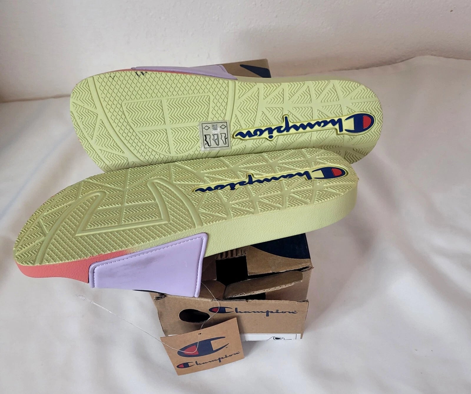 Women's Champion Slides Sandals  Style Ipo Slip Size 8 Multi- Colors