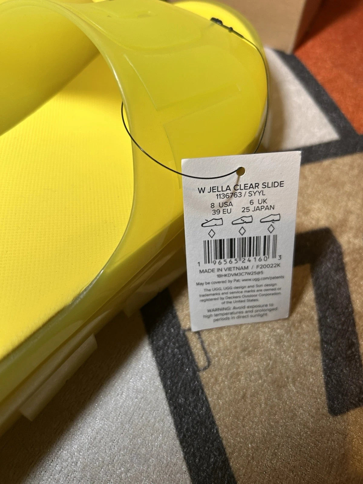 UGG Jella Clear Yellow Slides Size 8 Women’s