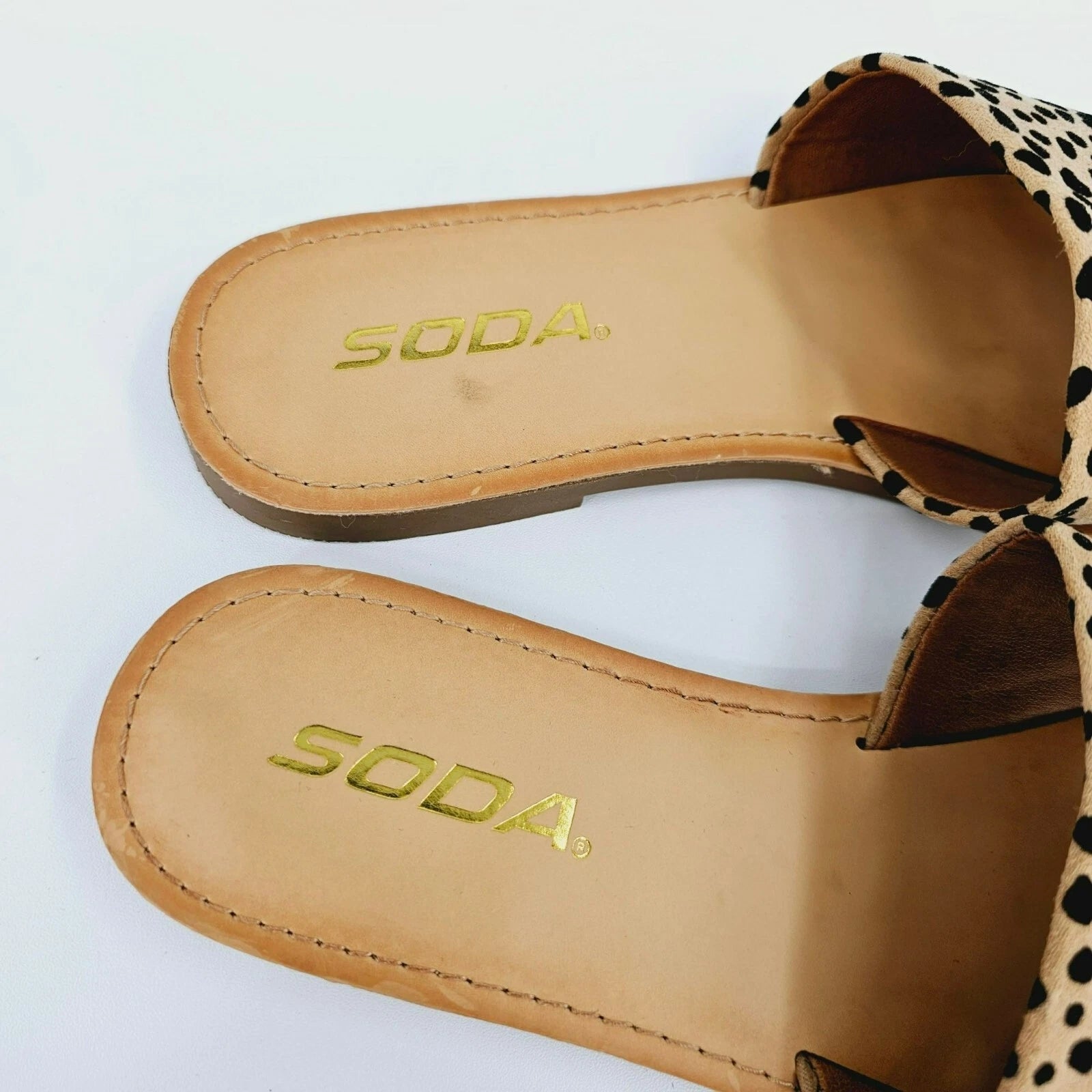 Soda Efron Cheetah Print Slide Sandals 6 Brown Black Tan Faux Suede Fabric Flats