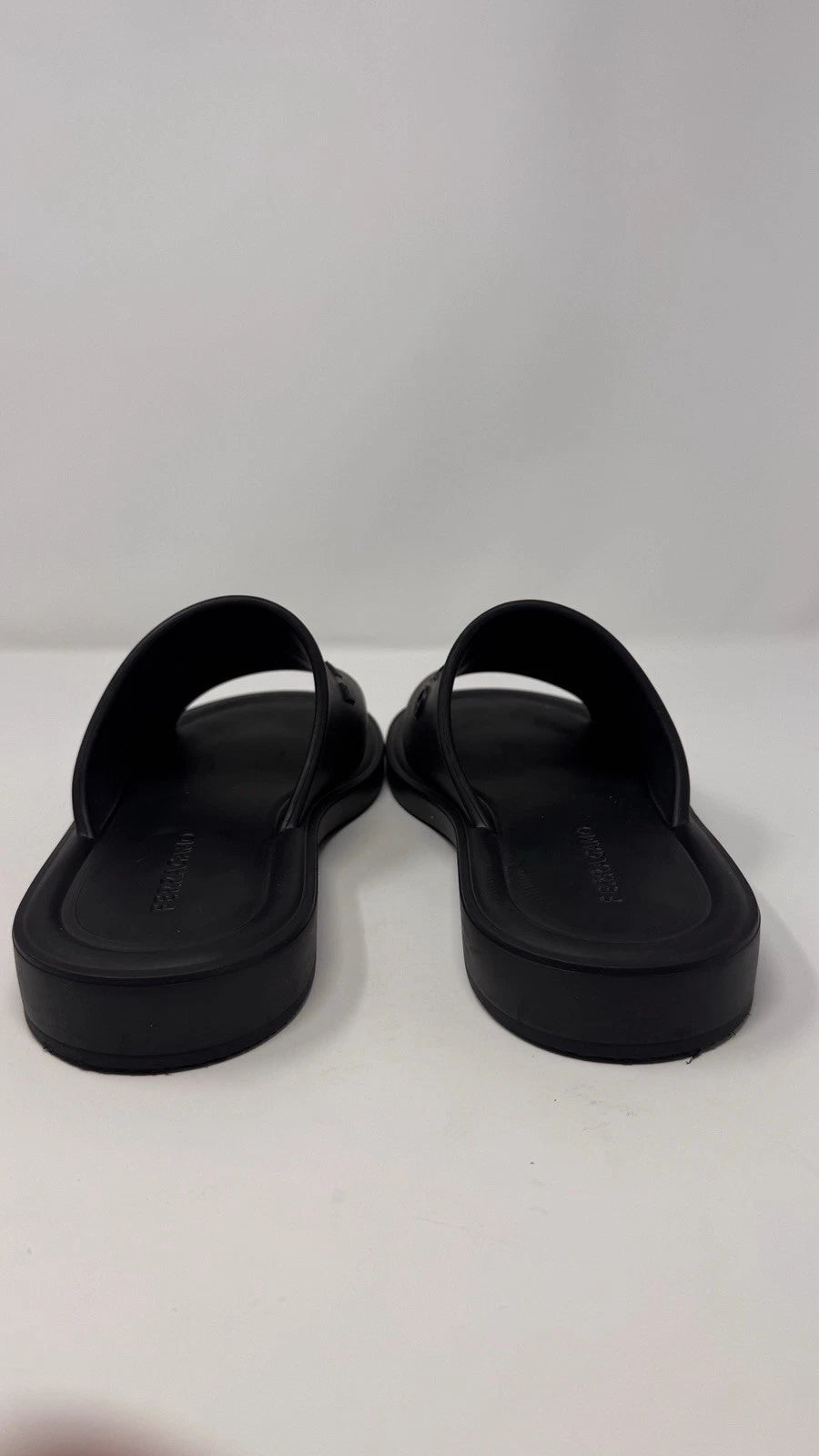 Salvatore Ferragamo Women’s Jelly Black Slide Sanal Size 9