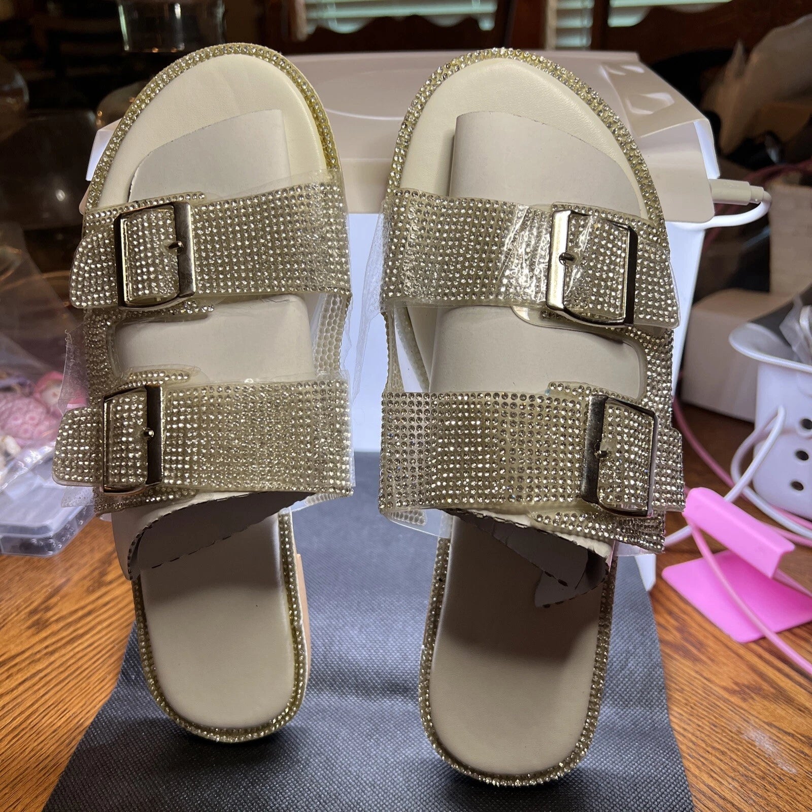 Ladies New Fashion, Rhinestone Sparkle Sandals Comfort Casual Flats Size 10