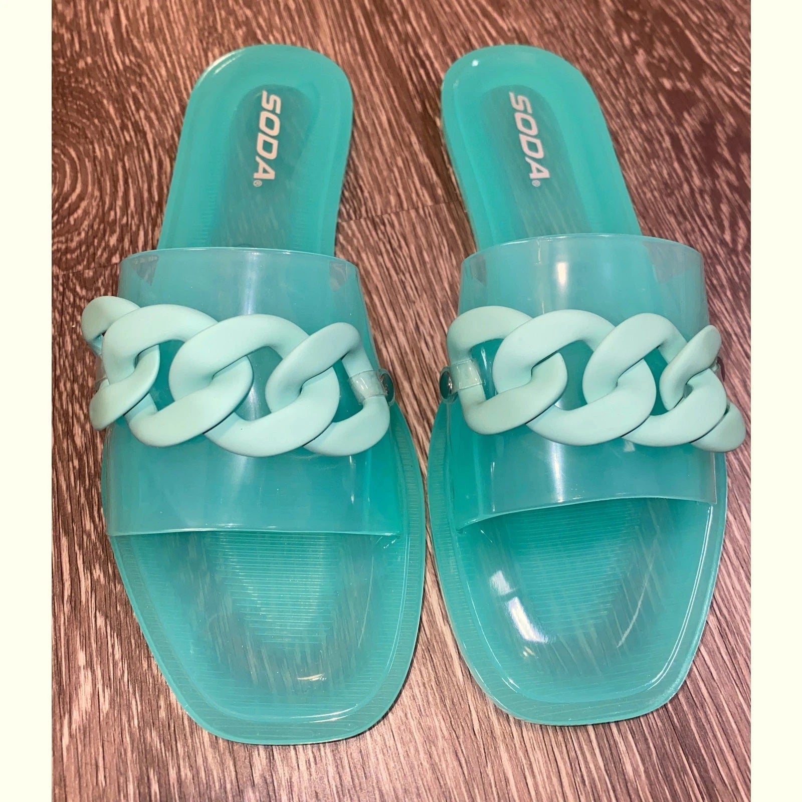 New 7 Fashion Nova Pastel Mint Green Jelly Cuban Link Matte Slide Sandals