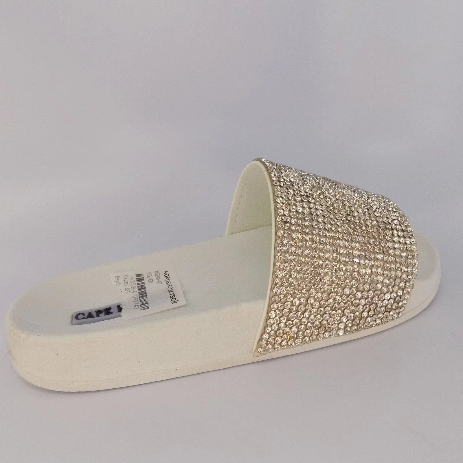 NEW! Cape Robbin Moira Slide Pool Fashion Sandals Women Size 6.0 M, White Silver