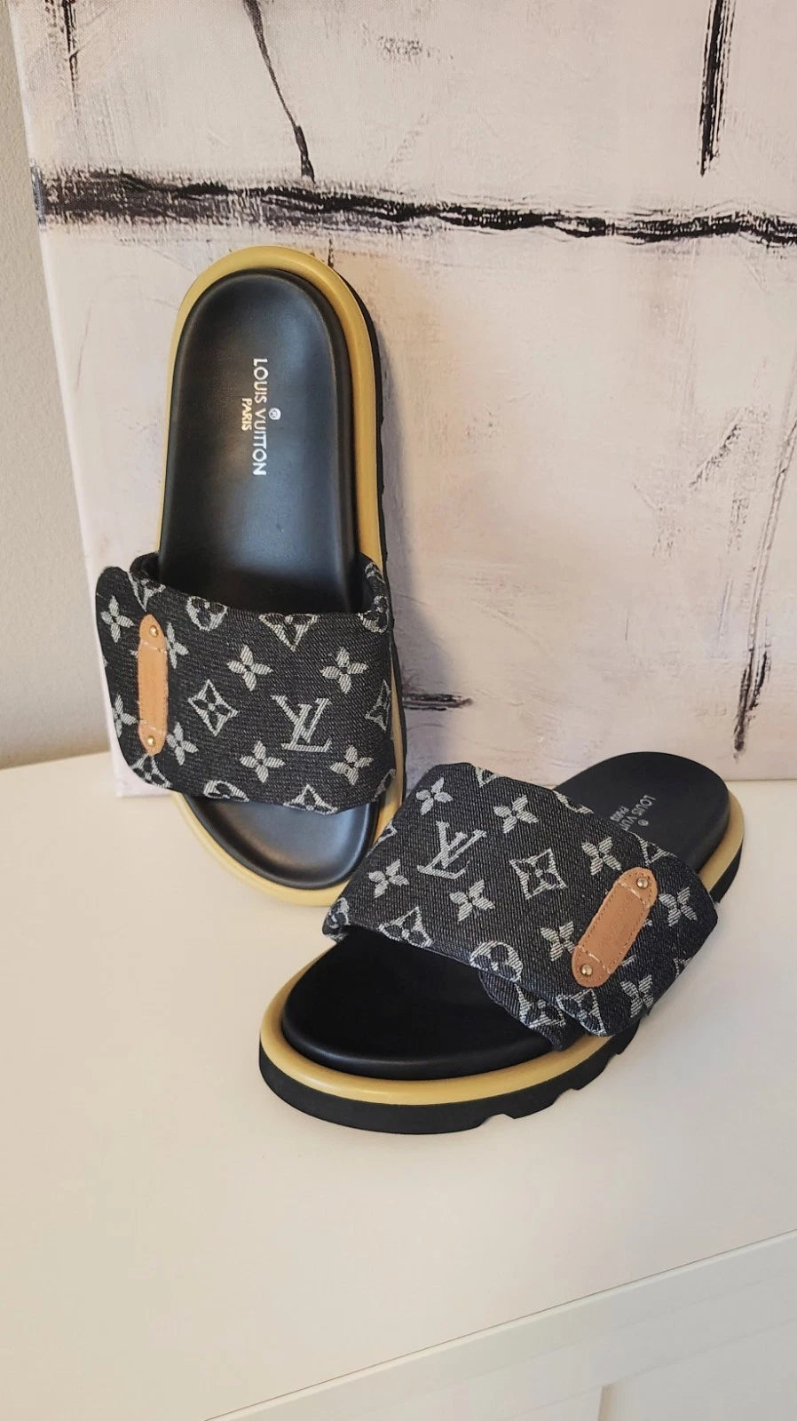 LOUIS VUITTON Slippers Mules Size 9(US) Women's Pre-owned