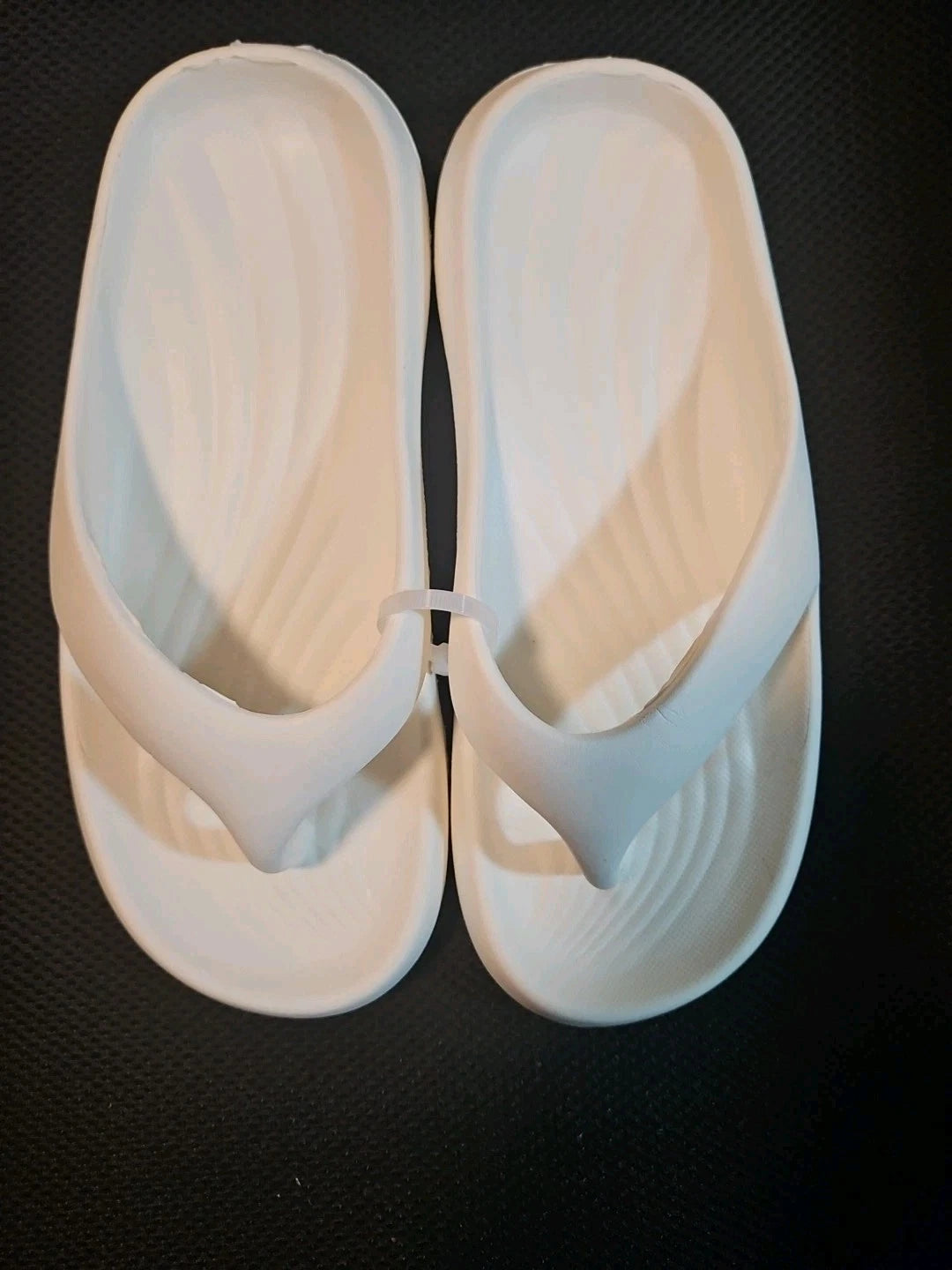 New Womens Size 7.5 - 8 (38-39) Fashion Slides Comfy & Soft, White