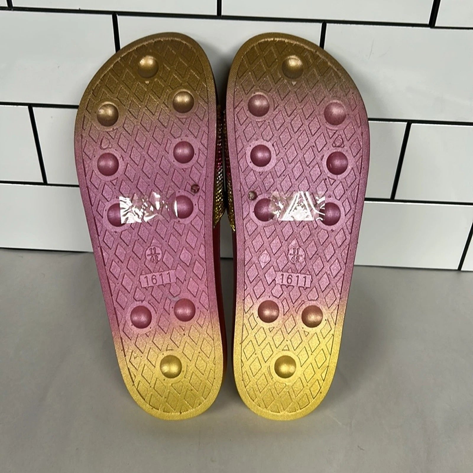 NIB Super Jack Boutique Bling Rhinestone Fashion Slides Women’s Size 11
