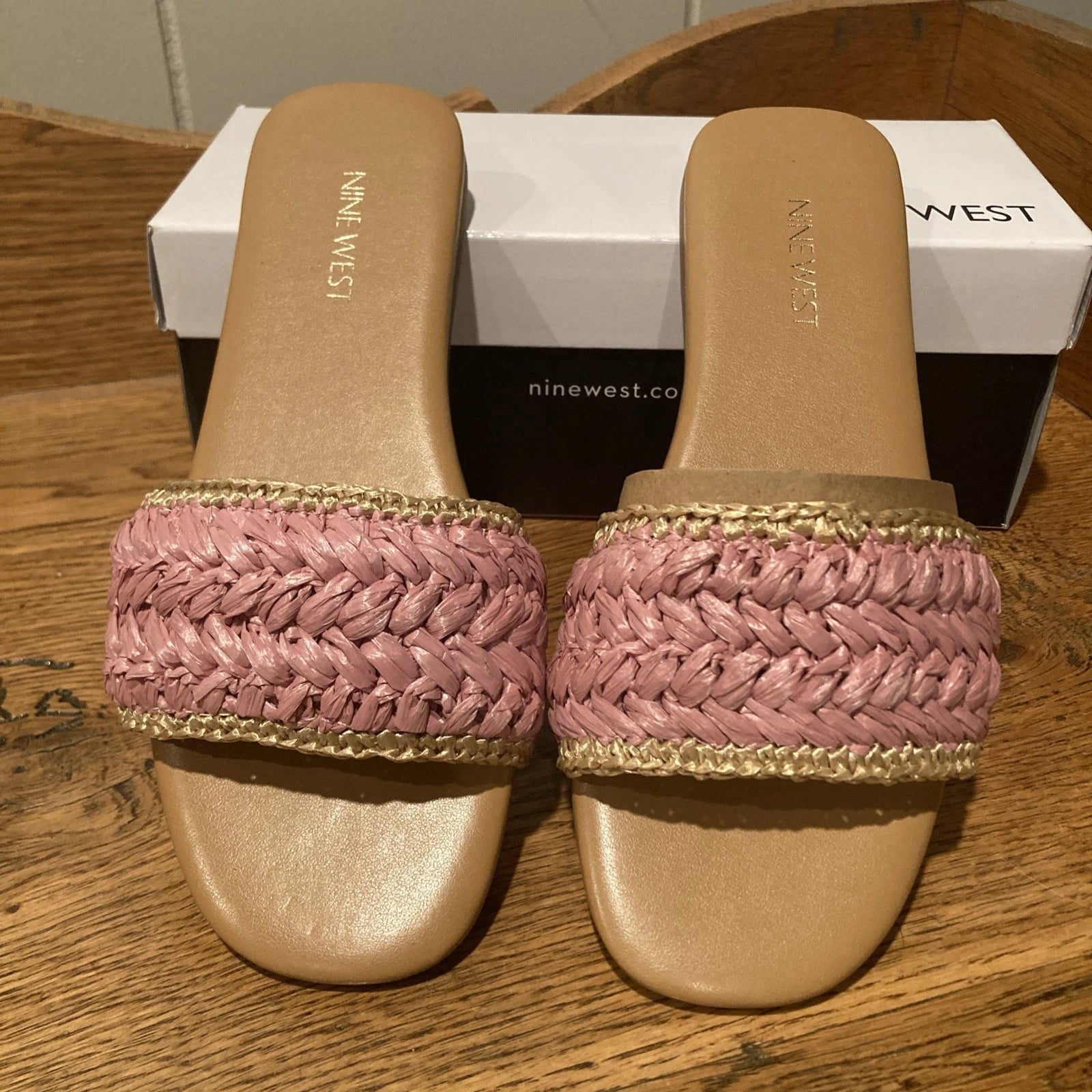 Nine West Women’s Size 7.5M Lolen5 Pink Slide Sandals Bohemian Style NWT