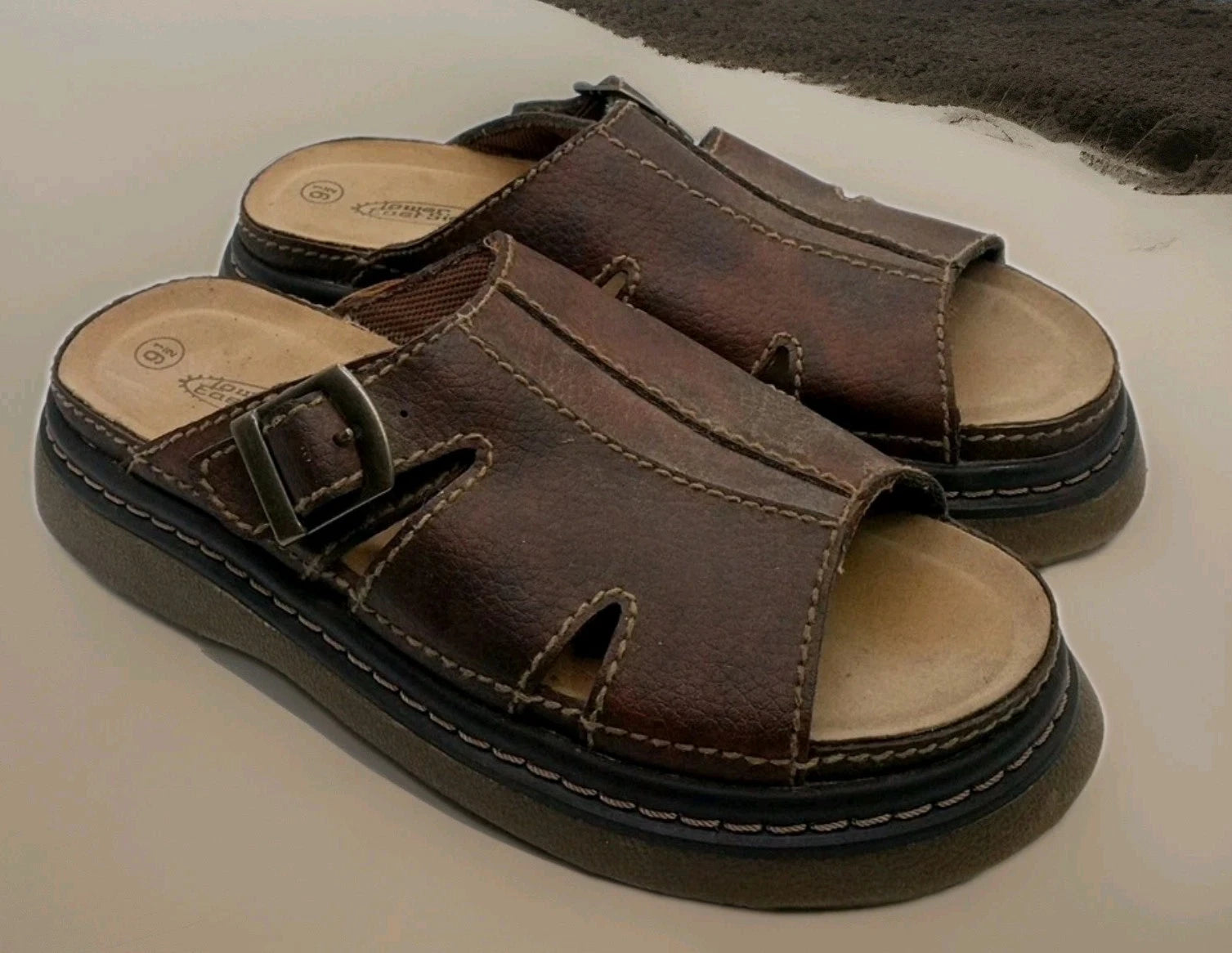 Lower East Side Women's Size 9.5 90's/Y2K-Style Chunky Slide Sandals Brown