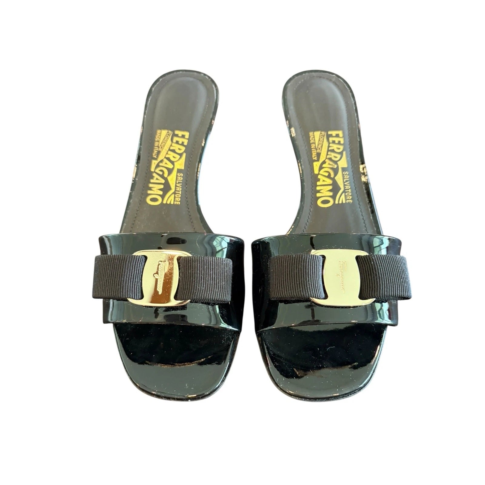 Salvatore Ferragamo Glo Sandals Kitten Heel Vara Bow Slide Patent Leather Sz 6.5