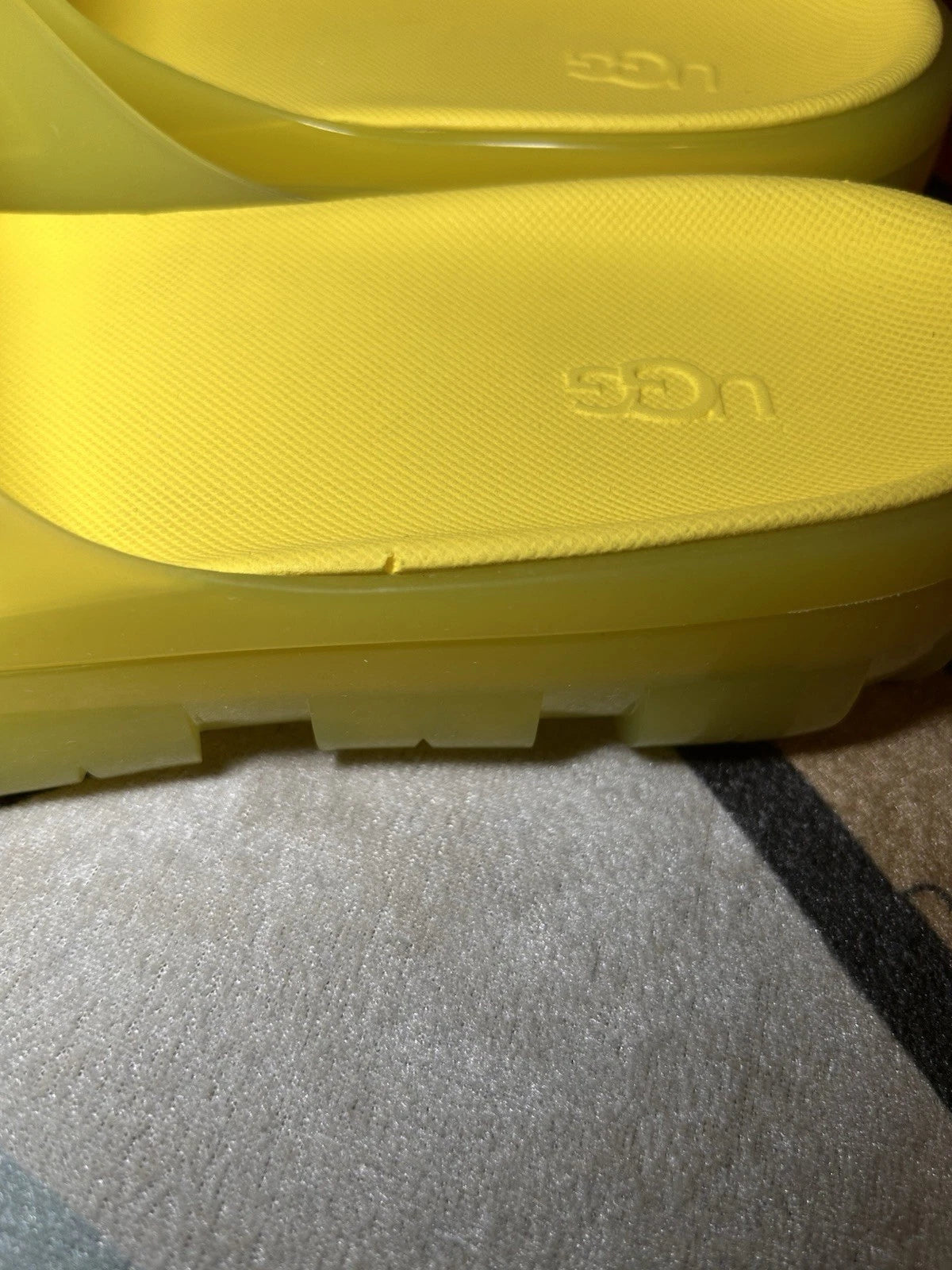 UGG Jella Clear Yellow Slides Size 8 Women’s