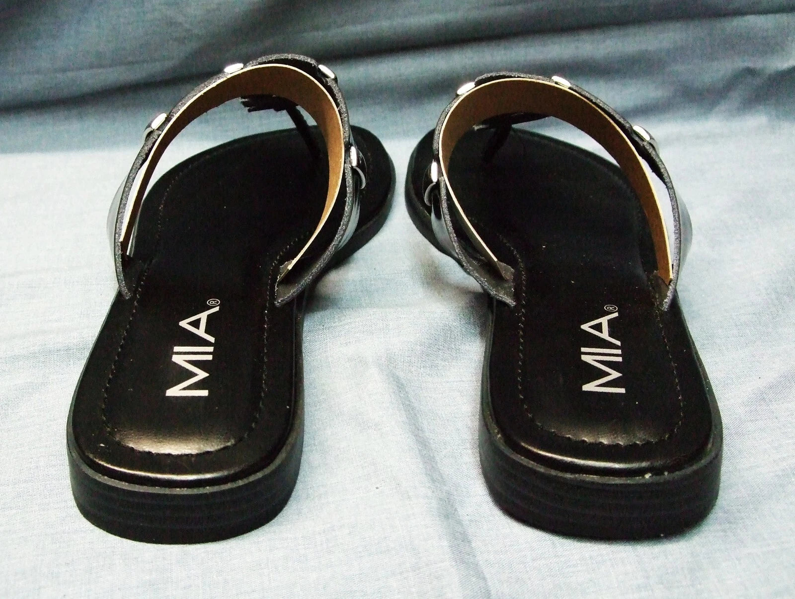 MIA Women's Black Patent Leather Thong Fashion Slides 8.5M New in Box