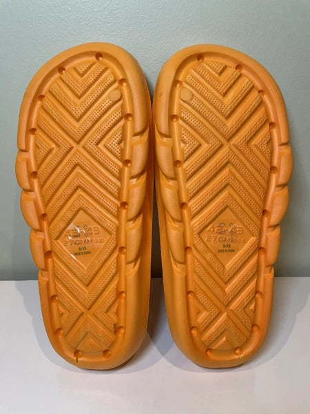 Men's sandals - Size 9 - Public Desire Fashion Pool Foam Sliders Orange - New