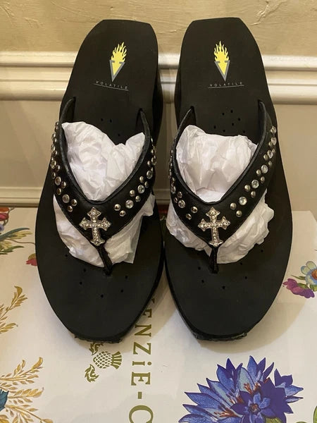 Volatile BLACKWomen's Wedge Flip Flop Style Sandals Cross Rhinestones & Studs 9M