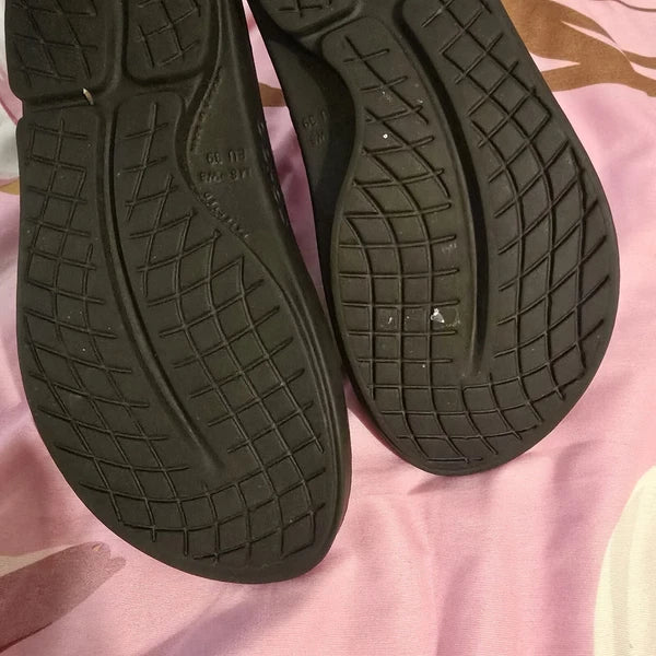 oofos womens 8 Ooriginal Sport Thong Slide New Style 39 EU