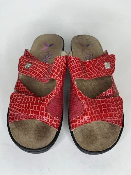 Helle Fashion Comfort Sandals Slides Wedge Heel Women Sz 38 US 7 Red Croc Spain