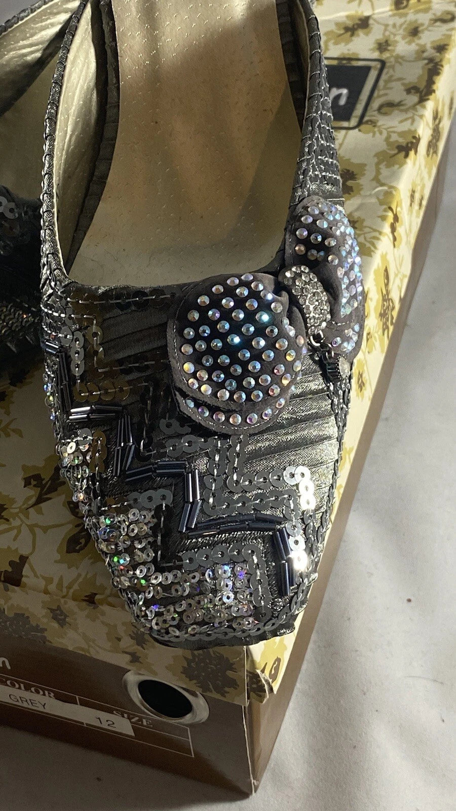 John Fashion Grey and Silver Jeweled Slides