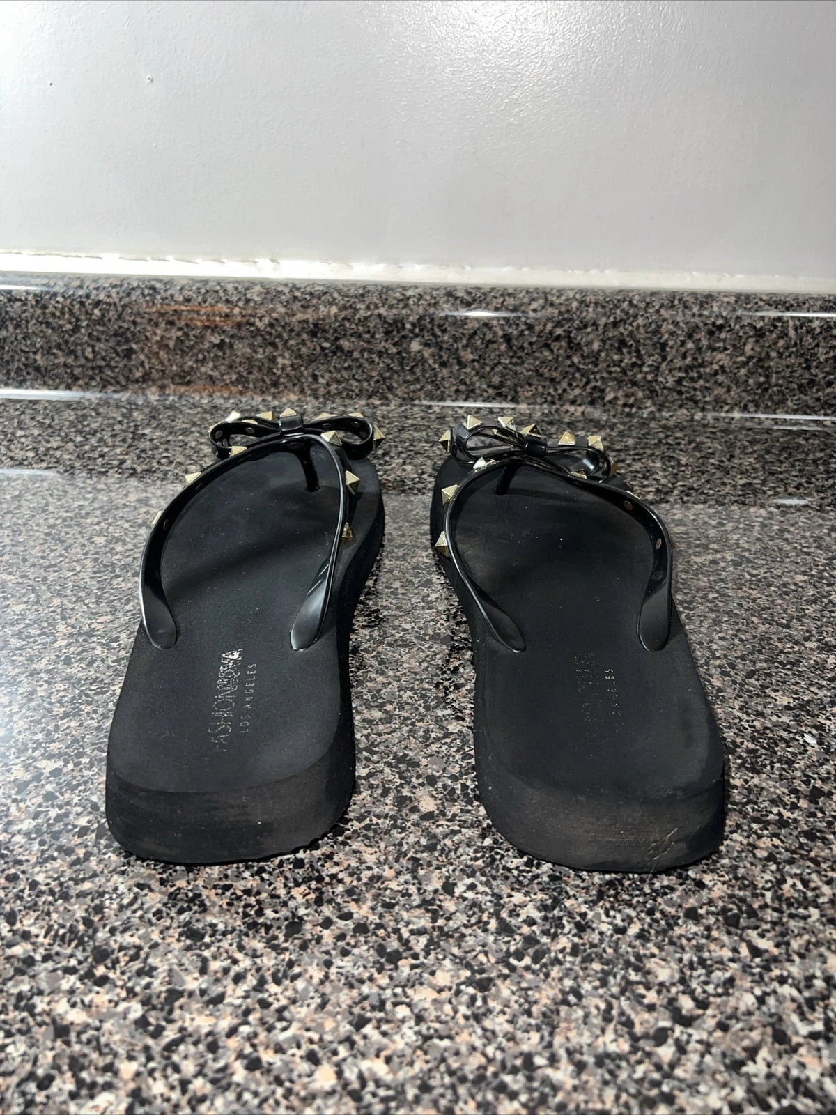 Fashion Nova Woman’s Sandals . Size 9.