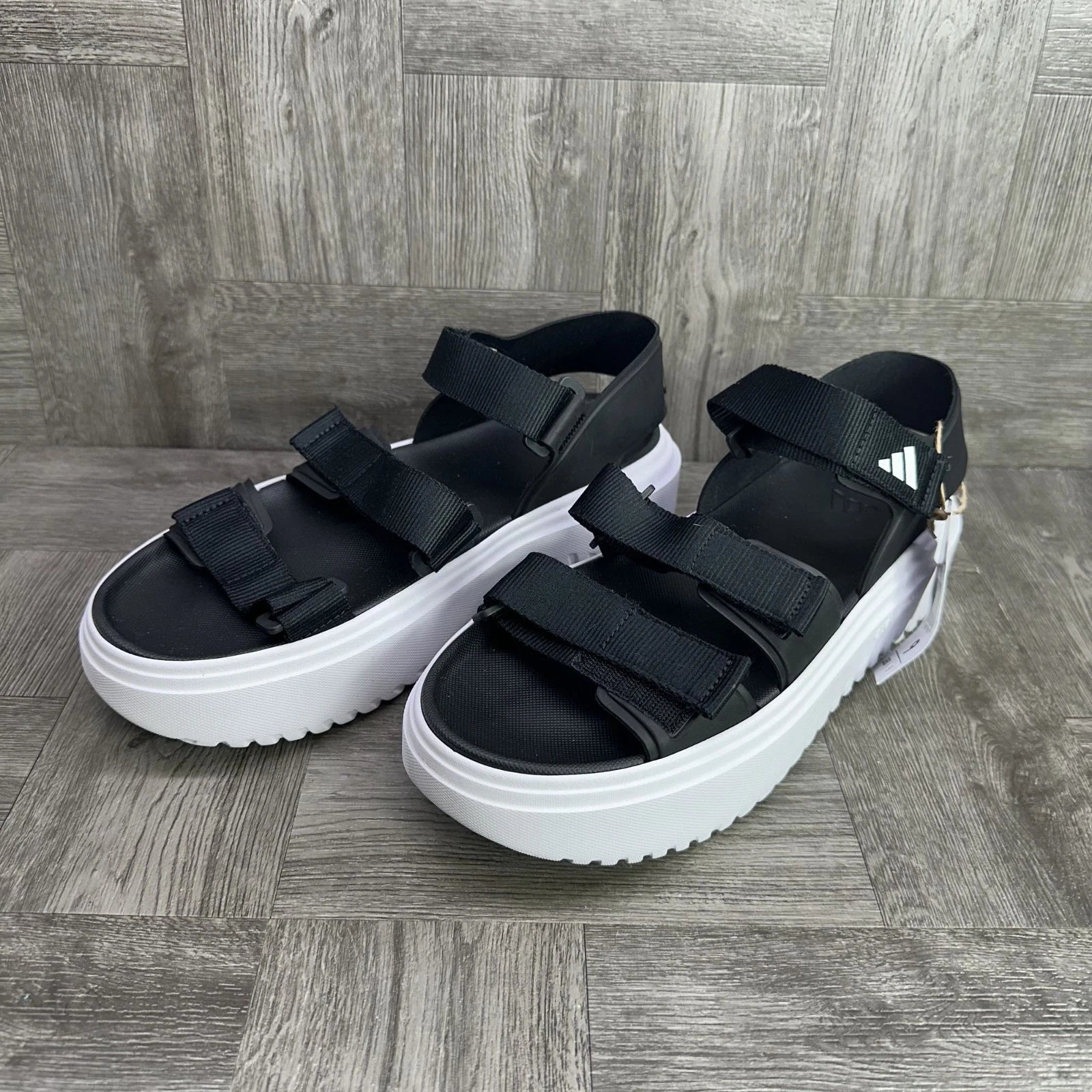 Adidas Women's size 10 Slyn Black Platform Sandals
