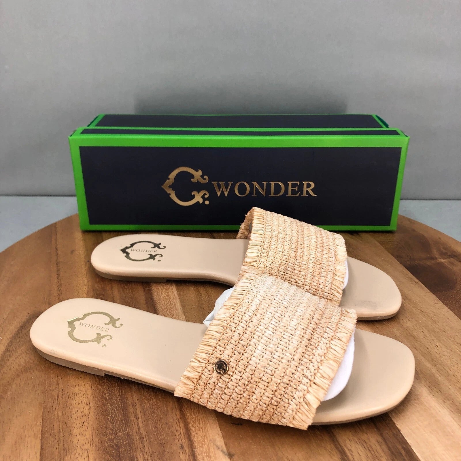 Wonder Natural Slides Womens 7 Sandals Catcher Style Slip On