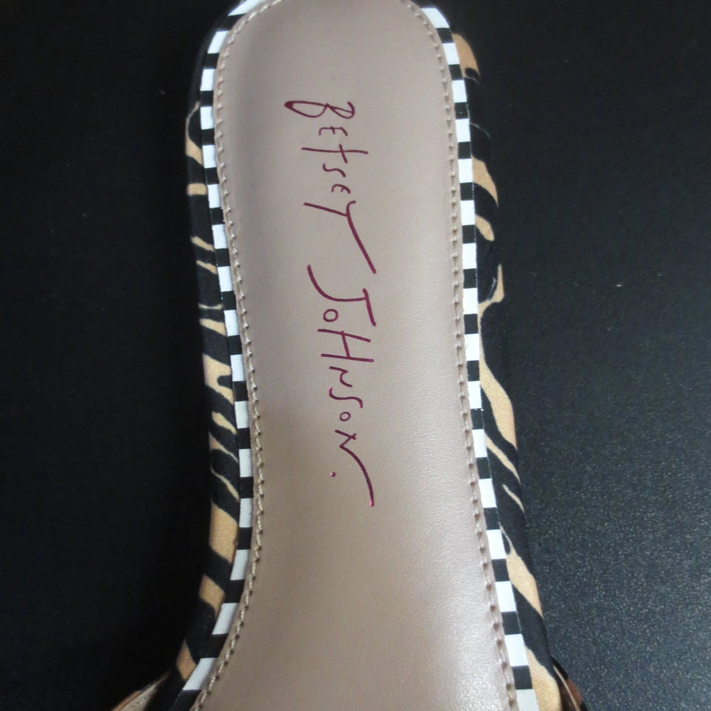 BETSEY JOHNSON WOMEN'S DAISY LEOPARD BOW SLIDES - US 7, 7.5 OR 8
