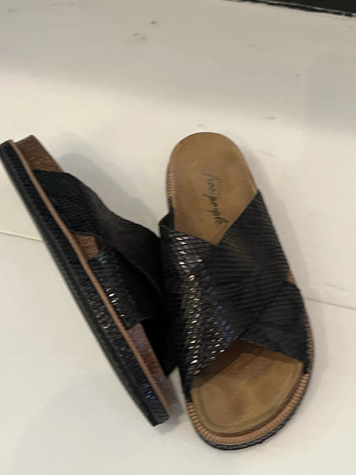 Free People Women’s Slides , Sandal , Snake Skin Style Size 39 Spain
