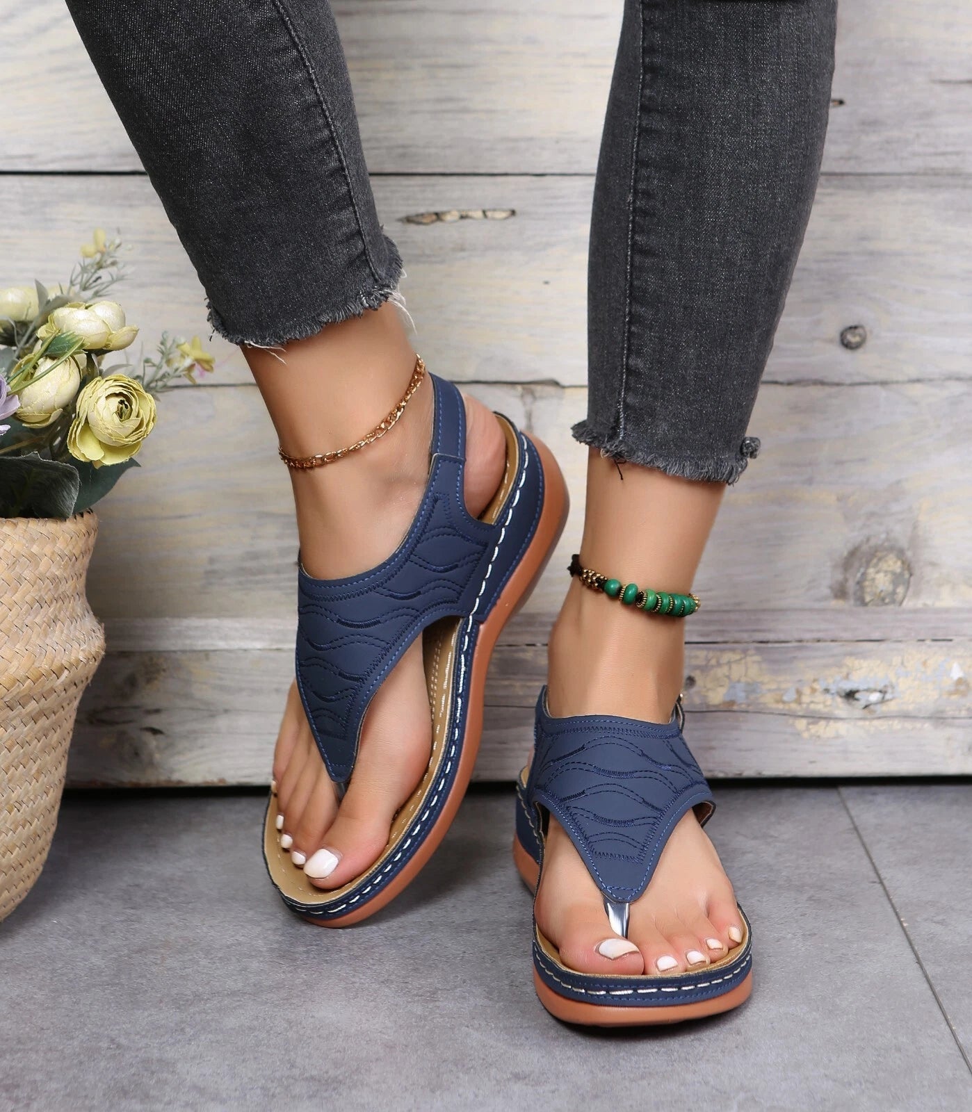 2022 New Rome Fashion Women Slides Comfort Slippers Orthopedic Low-Wedge Sandals