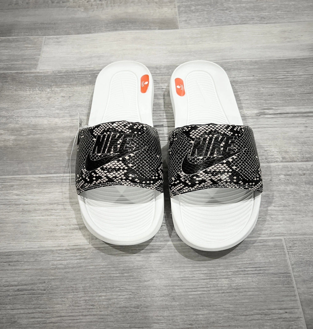Women's Nike Victori One Slide Style: Desert Sand/Black/White Womens Size 11