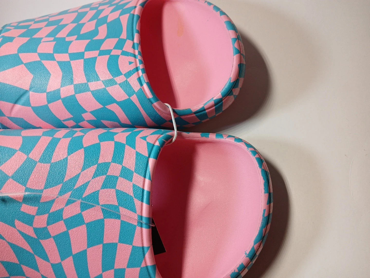 EVA Style Sandals Size 10 Pink/blue Wild Fable NWT Slip-on Open Toe Confortable