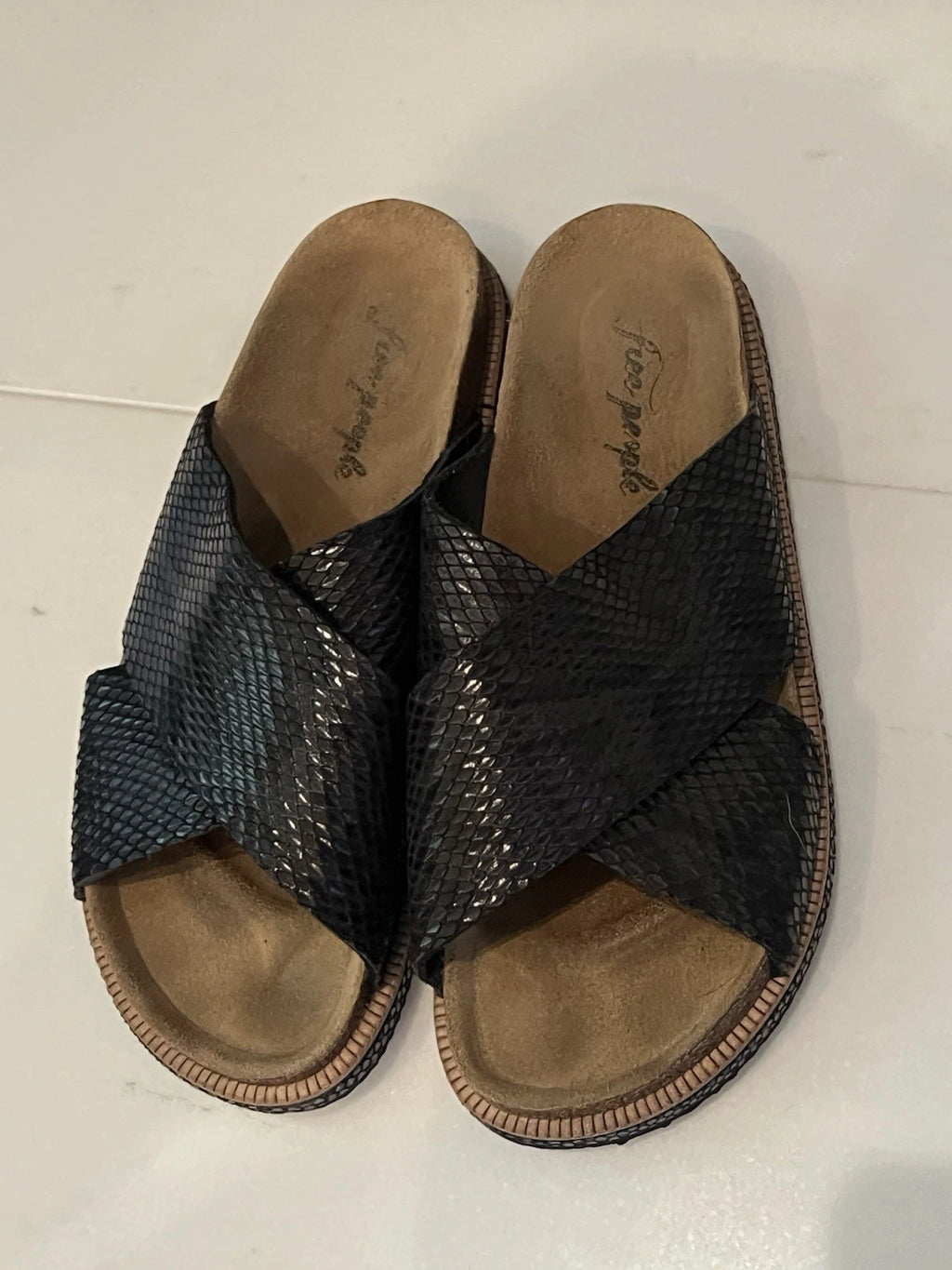 Free People Women’s Slides , Sandal , Snake Skin Style Size 39 Spain