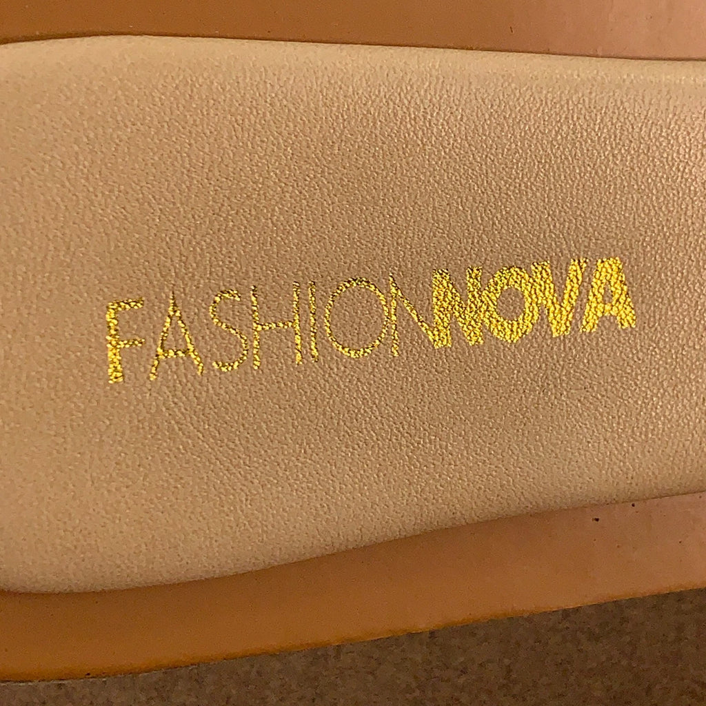 Fashion Nova Women's Shoe Size 9 Clear Gold Beaded Strap Square Toe Flat Sandals
