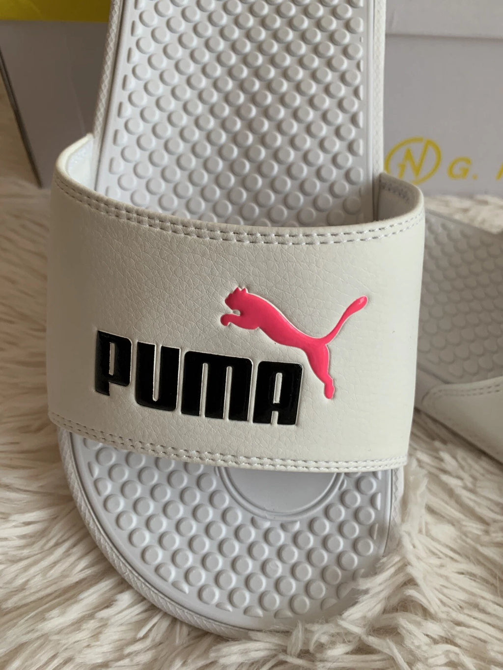 Women’s Slides Size 8 PUMA Cool Cat Style: 371013 13 White Knockout/Pink
