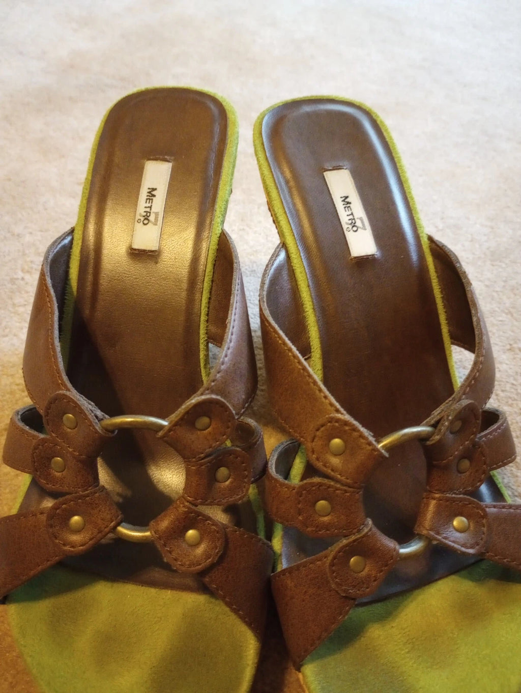 Women's Size 8 Sandal Slides Wedge Platform Style Vtg