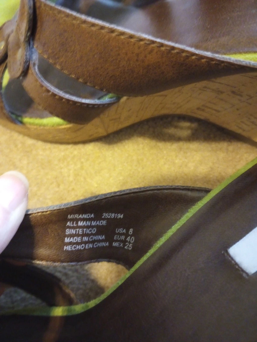 Women's Size 8 Sandal Slides Wedge Platform Style Vtg