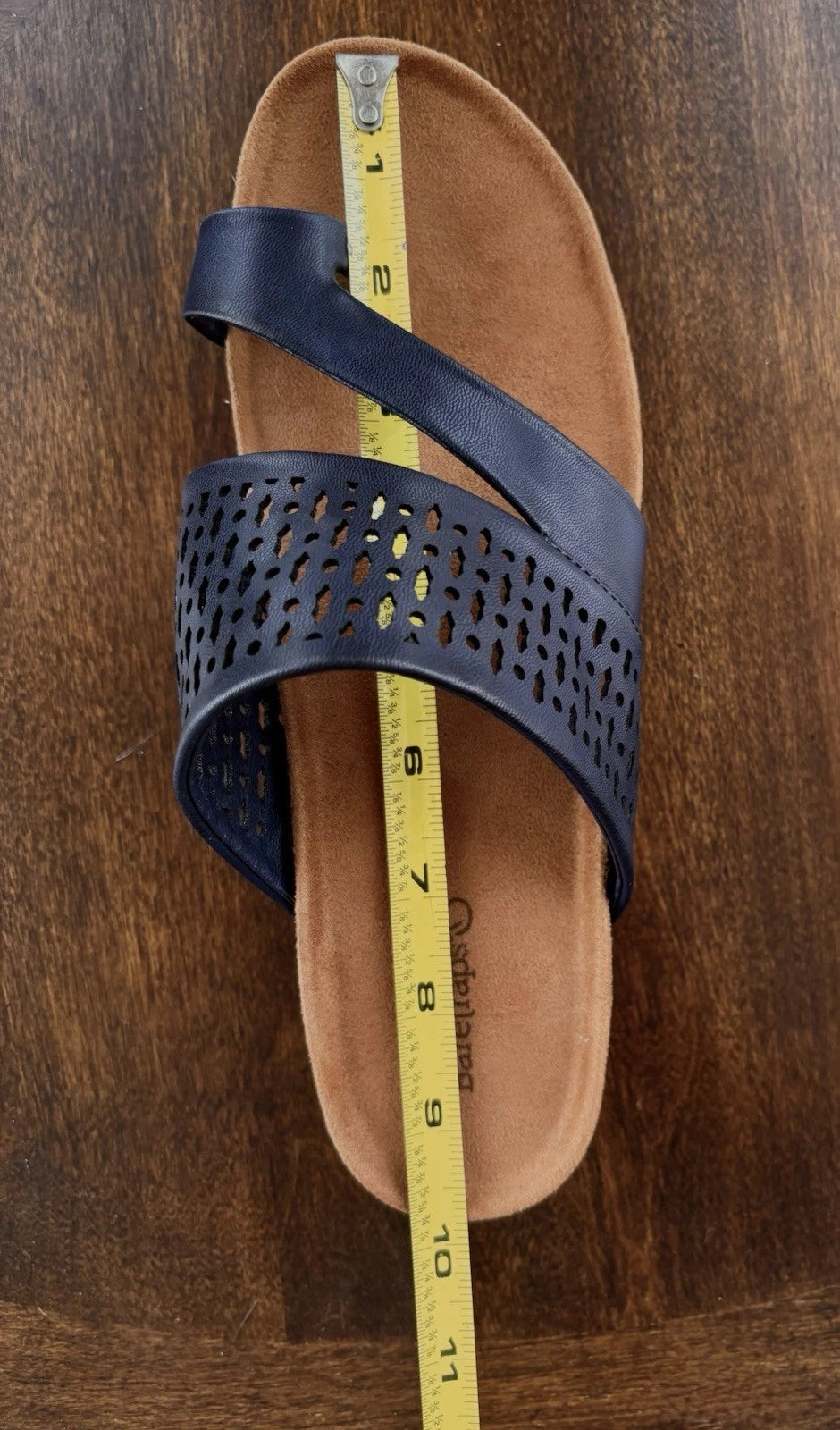 Baretraps Juny Sandals Navy Blue Women's 8 M Lightweight Comfort Toe Strap NEW