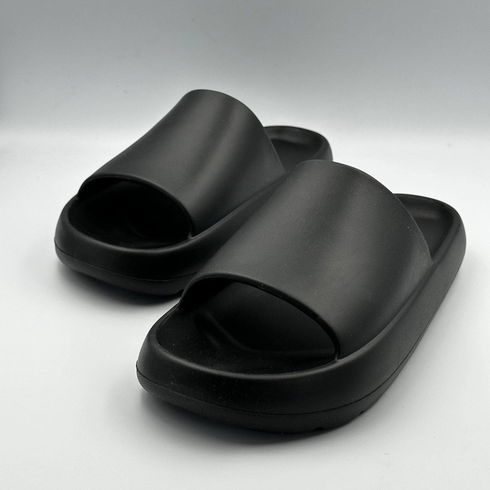 Decibel Mens Black DB Slide Sandals Foam Cushioned Slip On Yeezy Style Size 8–11