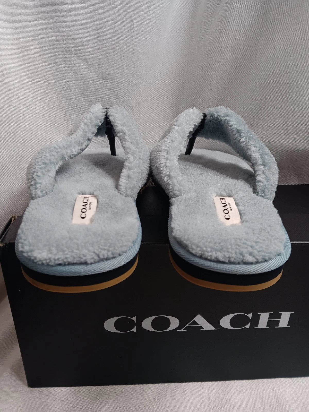 Coach Hampton Flip Flops Sandals 10 B Lt. Blue