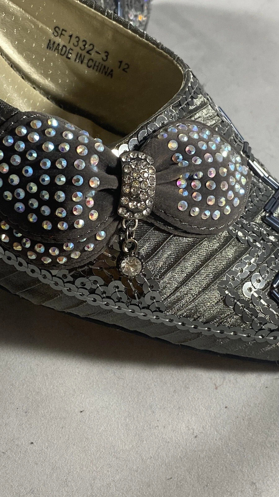 John Fashion Grey and Silver Jeweled Slides