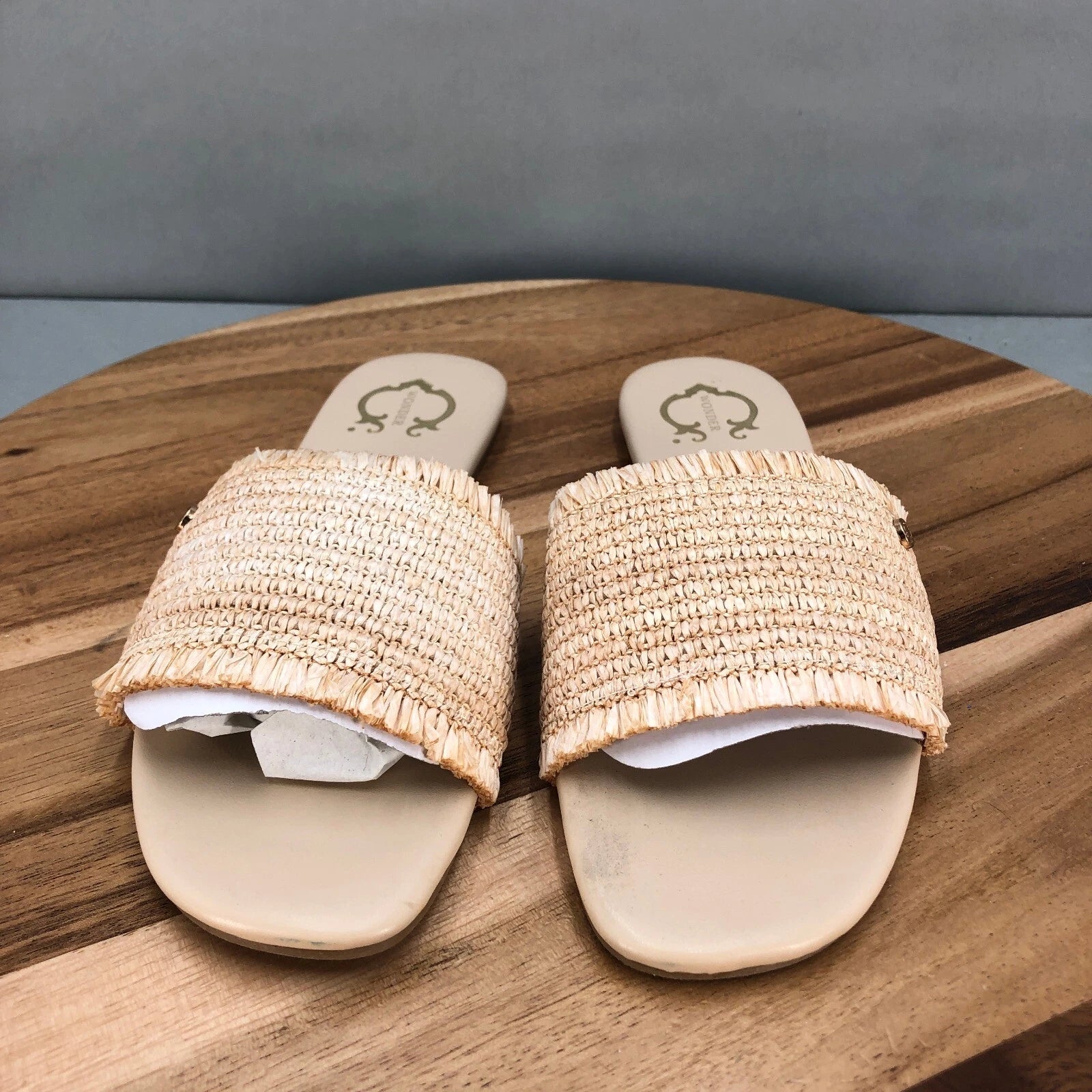 Wonder Natural Slides Womens 7 Sandals Catcher Style Slip On