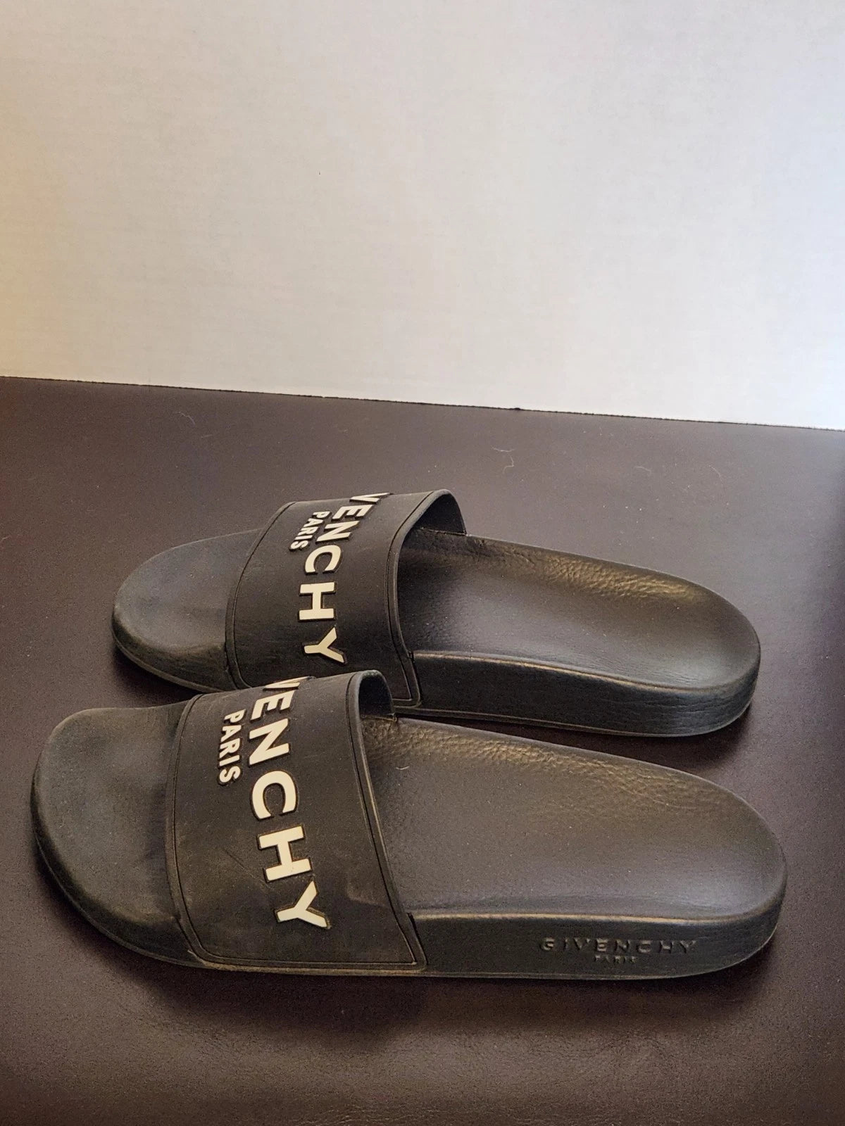 Givenchy Black Logo Rubber Slide Sandal W 7.5 - Read Description