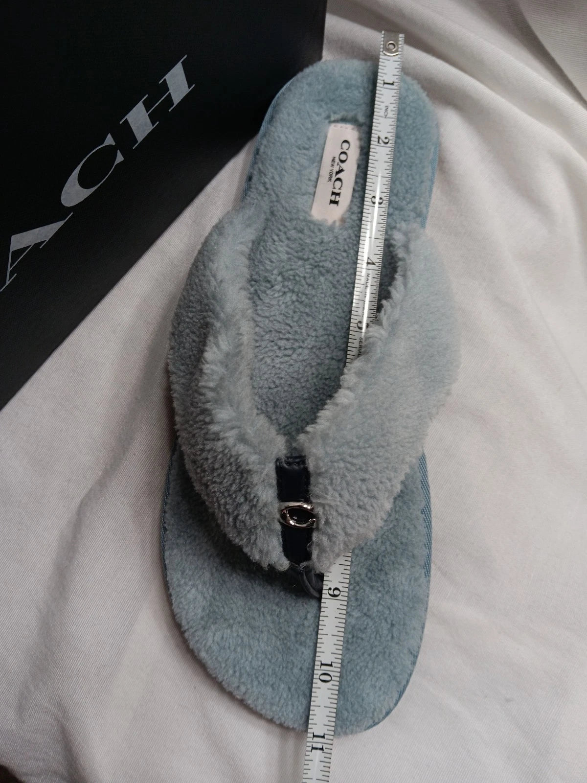 Coach Hampton Flip Flops Sandals 10 B Lt. Blue