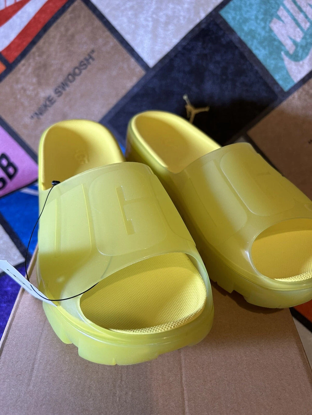 UGG Jella Clear Yellow Slides Size 8 Women’s